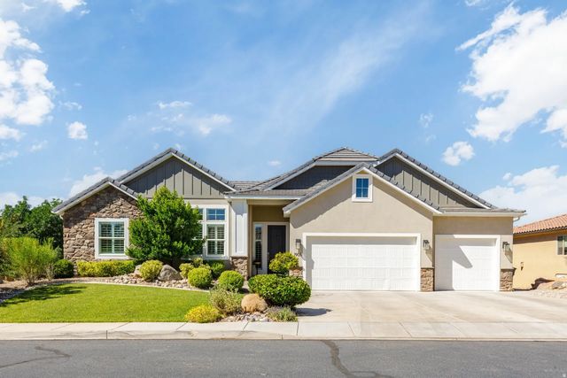 1905 W Pikes Cir, St. George