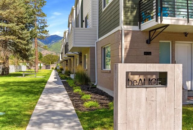 469 Alice Way, Layton