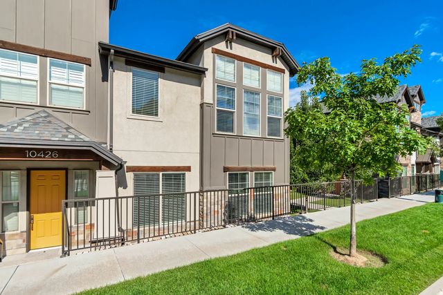 10422 S Beetdigger Blvd, Sandy