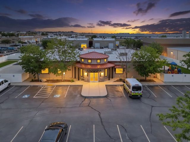 754 N Redwood Rd, North Salt Lake