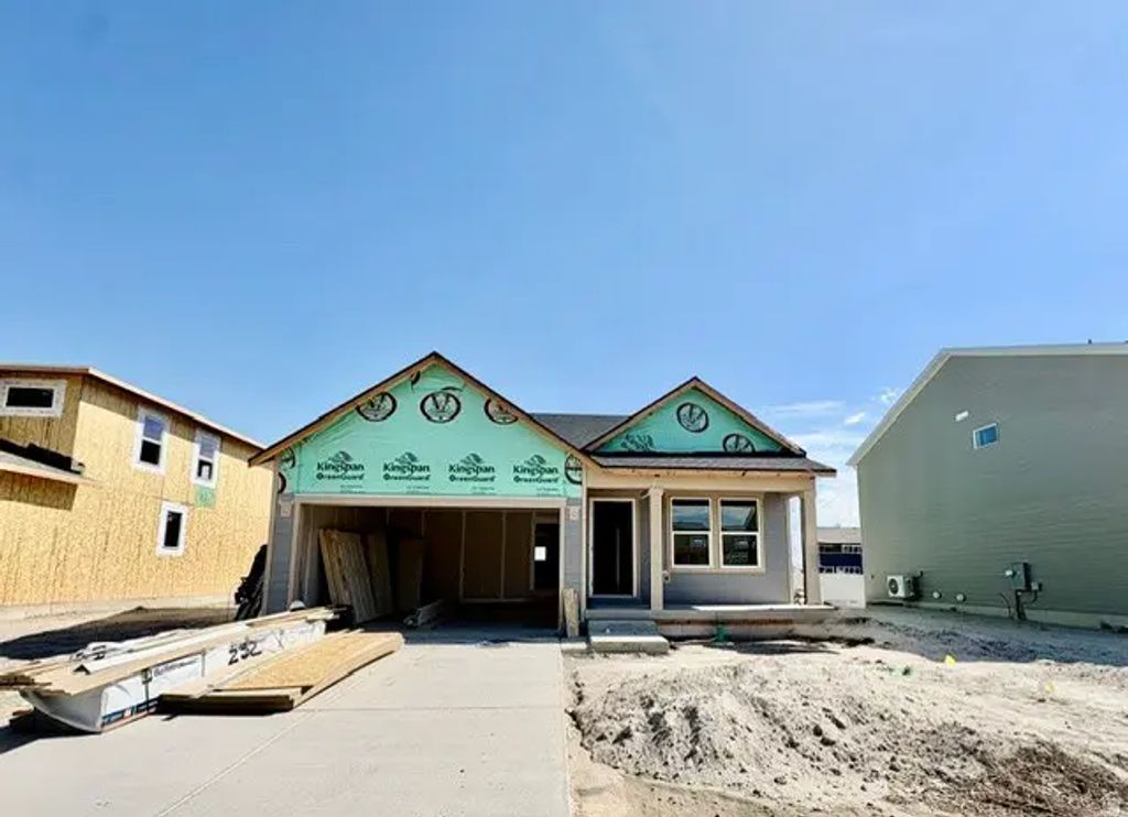 2142 E Swallow Dr 4047, Eagle Mountain
