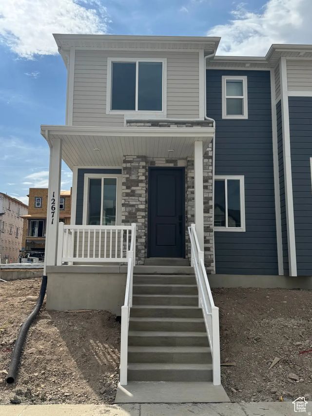 12672 S Lincoln Peak Ln 131, Herriman