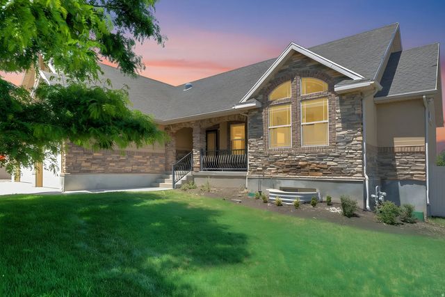 1376 W Jordan Hills Dr, South Jordan