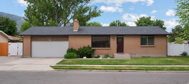 812 Stormy Creek Rd, Sandy