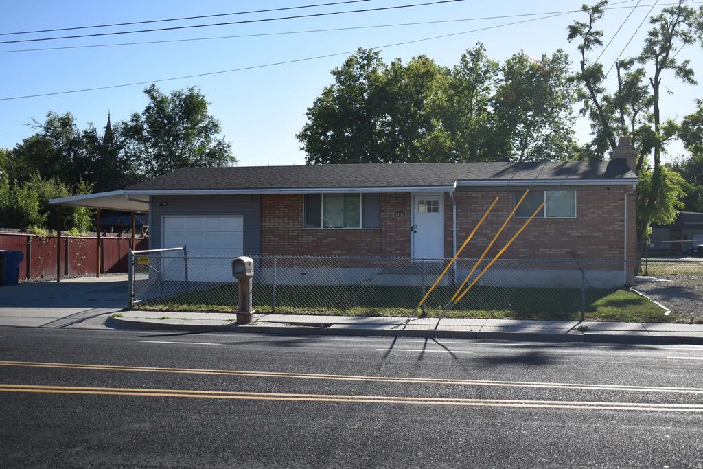 4656 S 2200 W, Taylorsville