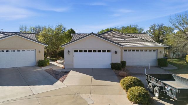 111 N Turnbury Ln, Washington