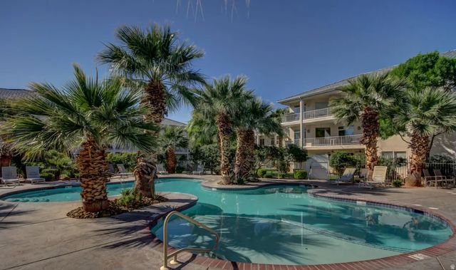 1845 W Canyon View Dr 1906, St. George