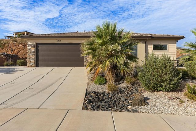3678 E Mesa Rock Dr, St. George
