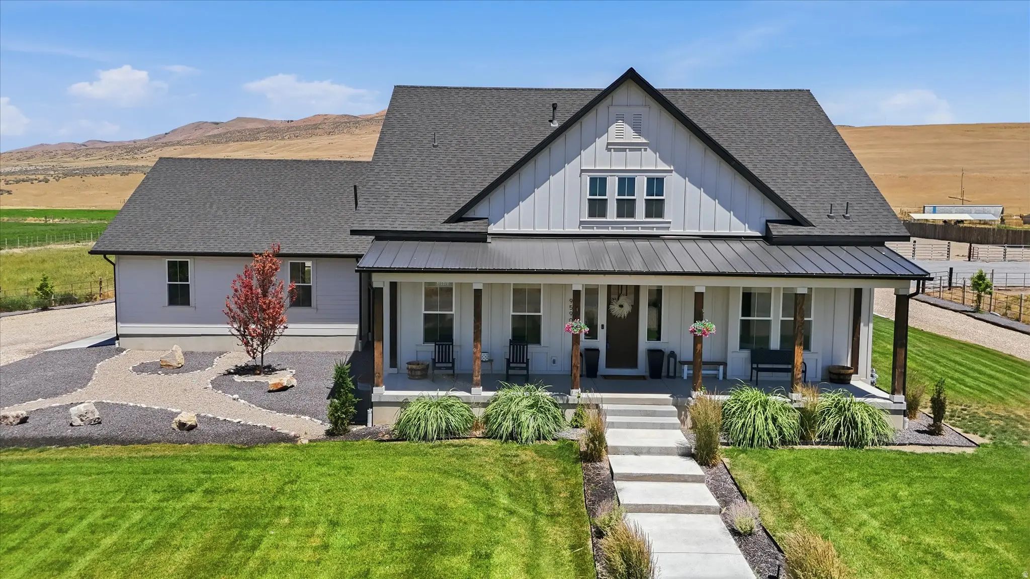 9590 W Point Lookout Dr, Bothwell