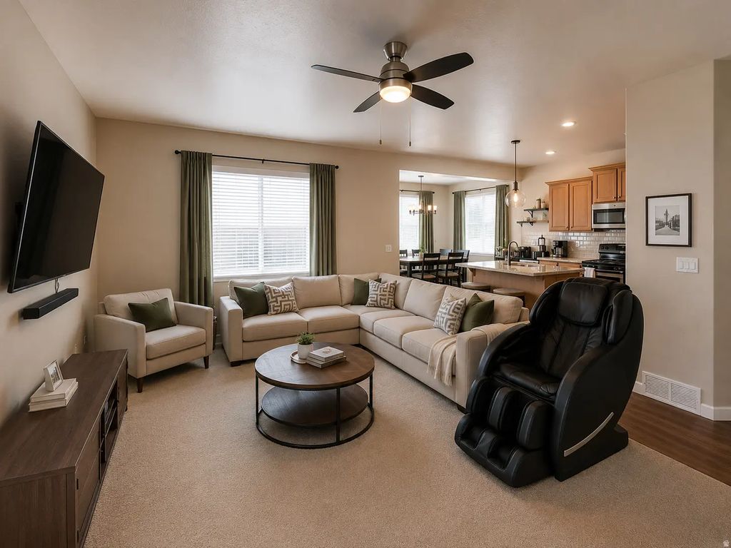 149 E Crescent Pine Ln, Sandy