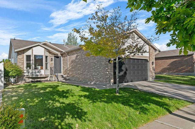8497 S 6465 W, West Jordan