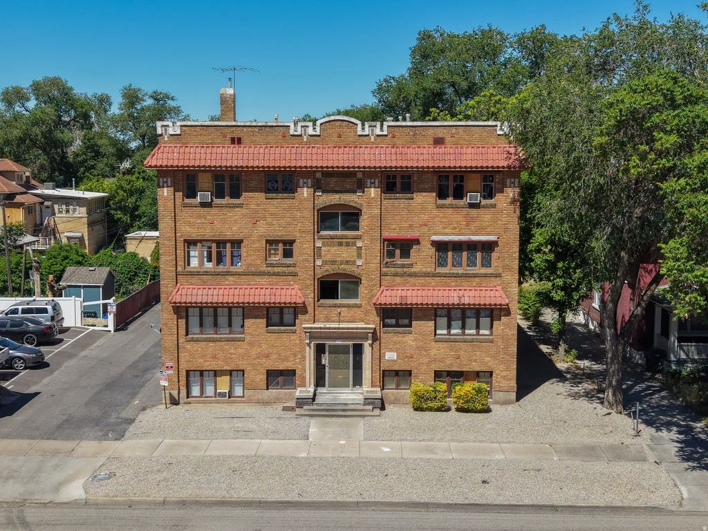 2465 Monroe Blvd, Ogden