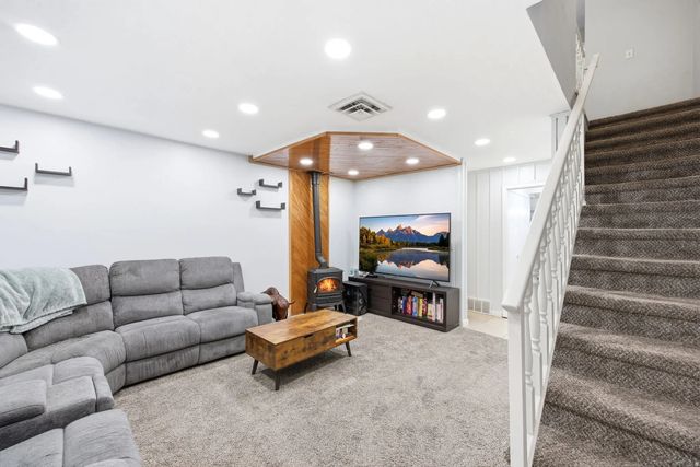 3912 Lamplighter Way 16, Ogden