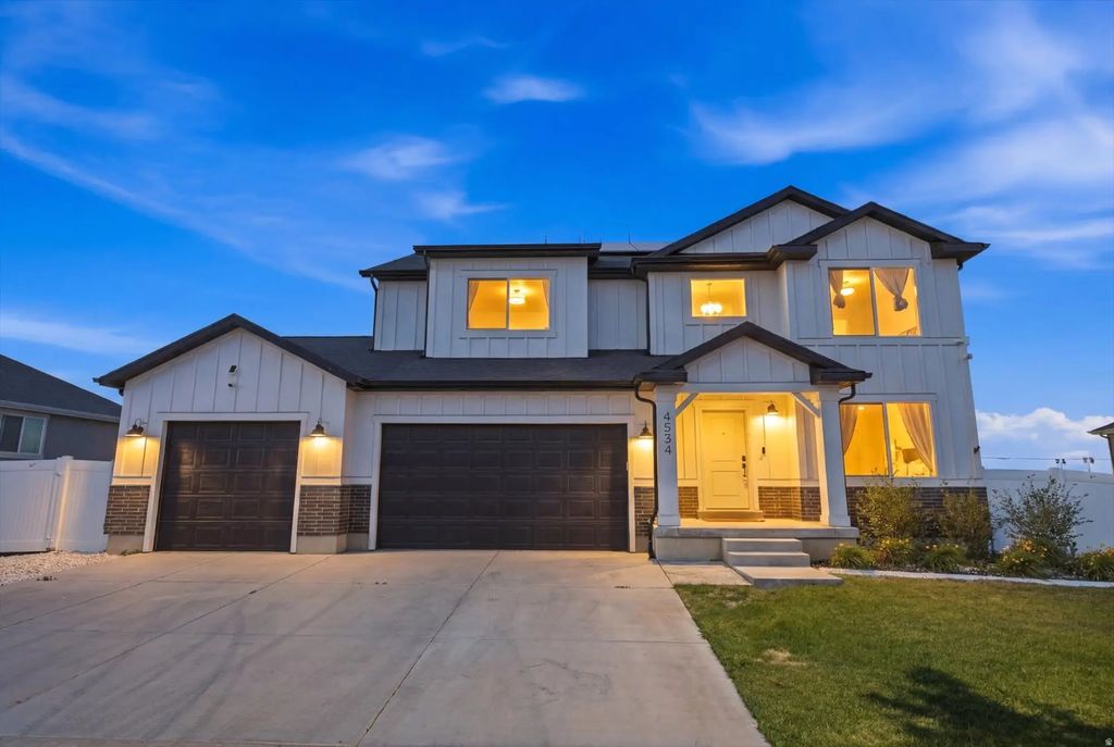 4554 N Mt Ellen St, Eagle Mountain