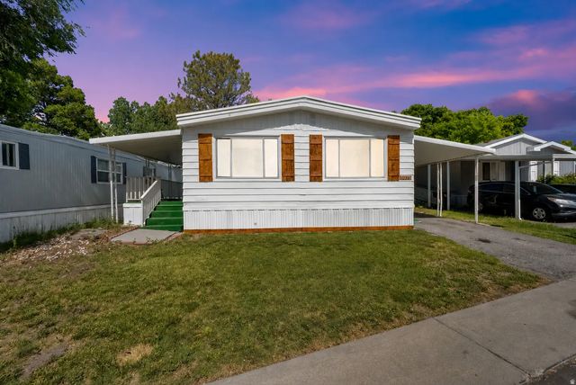 5075 Escondido, Holladay