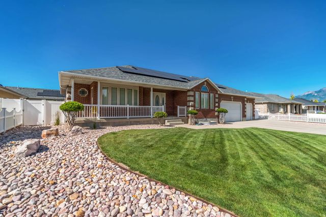 1238 W Trimble Ln, West Jordan