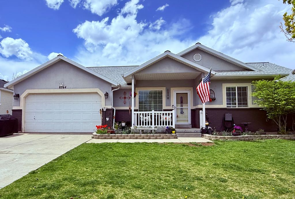 8764 S Pebblecreek Rd, West Jordan