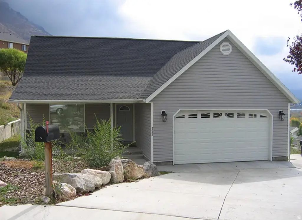 2086 Park St, Provo