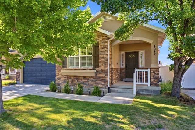 4042 W Scarsborough Ln, West Jordan