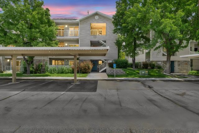 3811 S Canyon River Way W 2, Salt Lake City