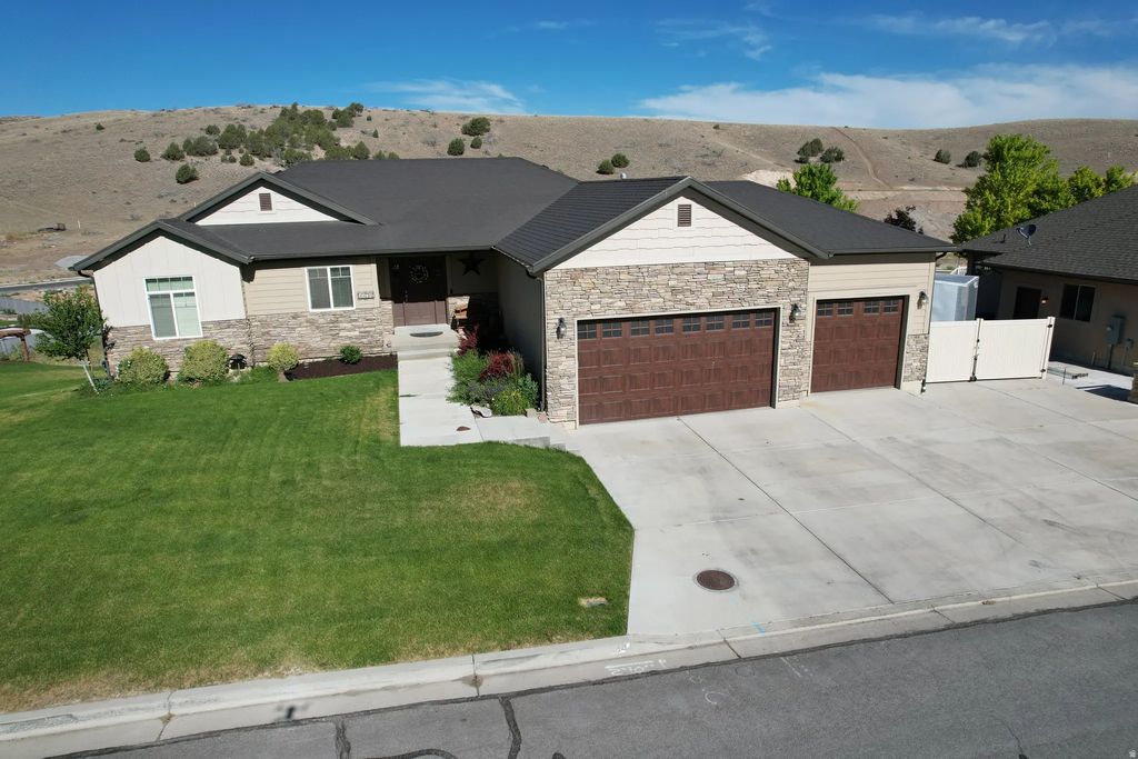 1134 S Vista Ridge Dr W, Santaquin
