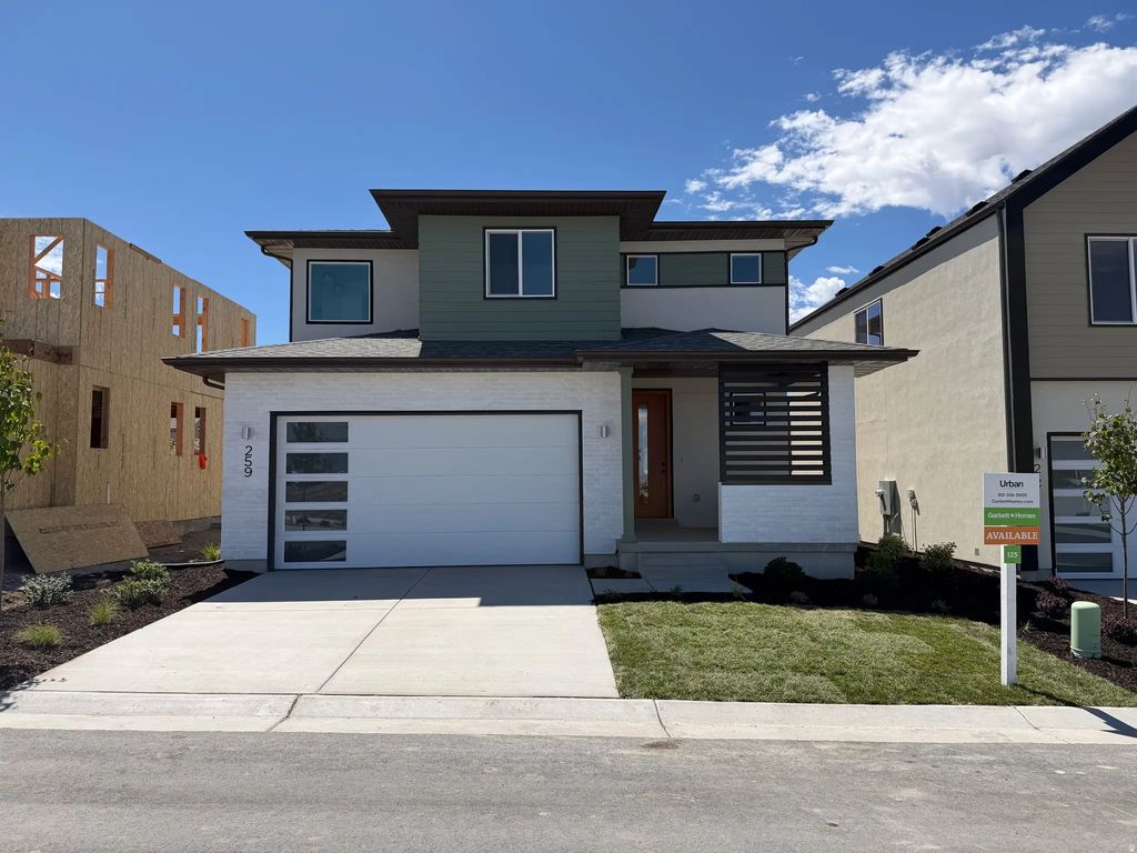 259 W Fushion Ln 123, Draper