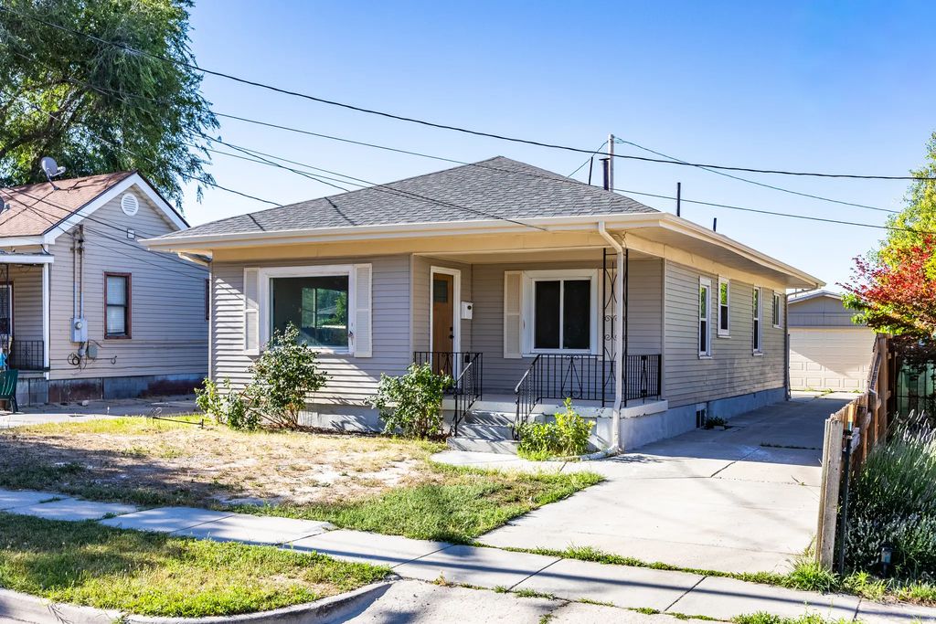 487 W 1st Ave S, Midvale