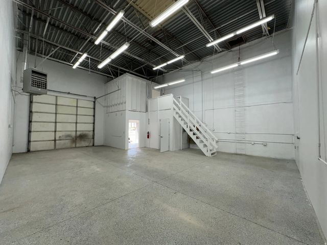 542 W 9560 S, Sandy