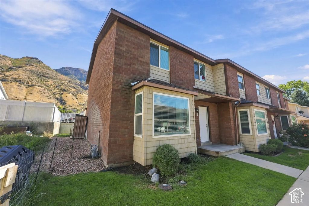 1381 S 1420 E, Provo