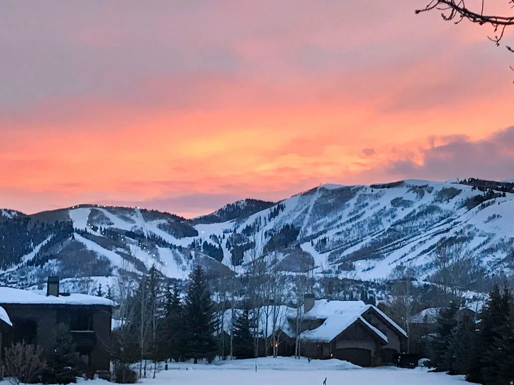 2794 Four Lakes Dr, Park City
