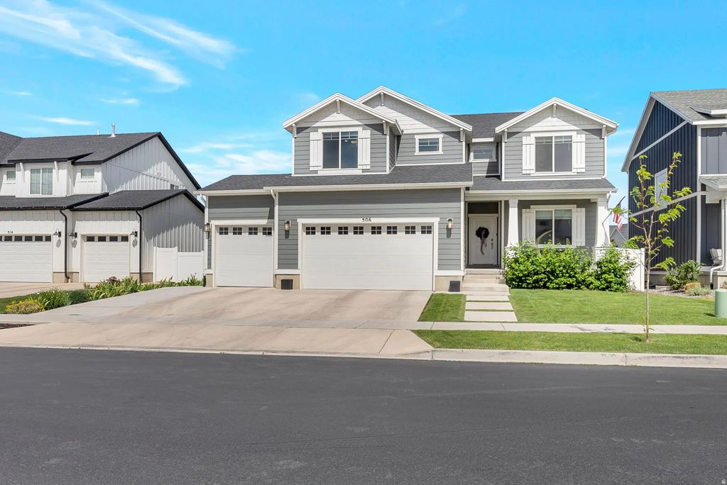 506 N Commodore Ln, Lehi