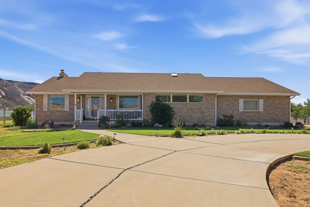 5660 N 1400 W, Winchester Hills