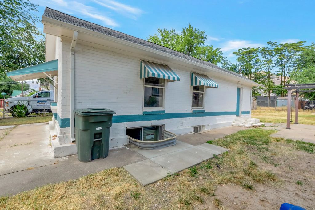 982 S Grant Ave E, Ogden