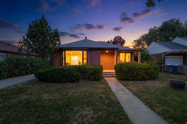1158 W Lafayette Dr N, Salt Lake City
