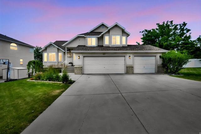 941 E Pond Ridge Dr, Draper