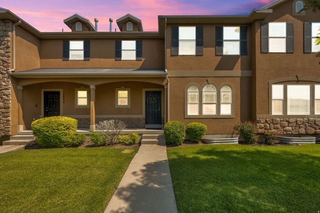 7902 S Dove Creek Ln W, West Jordan
