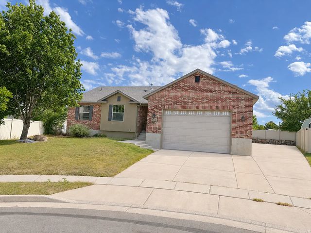 6804 S Majestic Rd, West Jordan