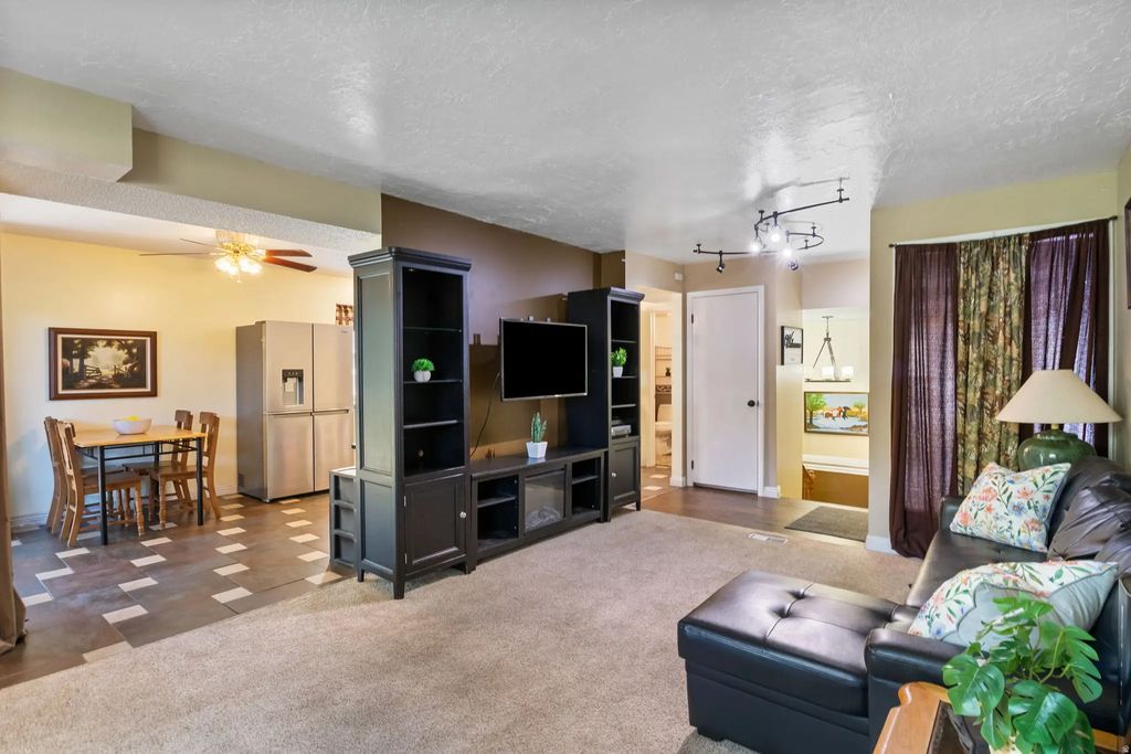 1358 Millcreek Dr 2, Ogden