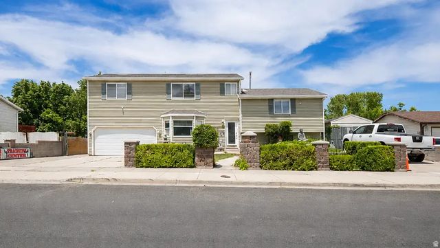 5282 Conewood St, West Valley City