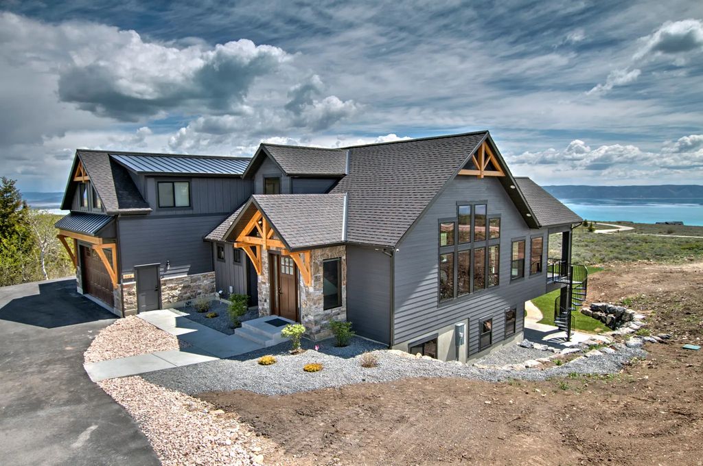 2128 Reserve Dr, Fish Haven