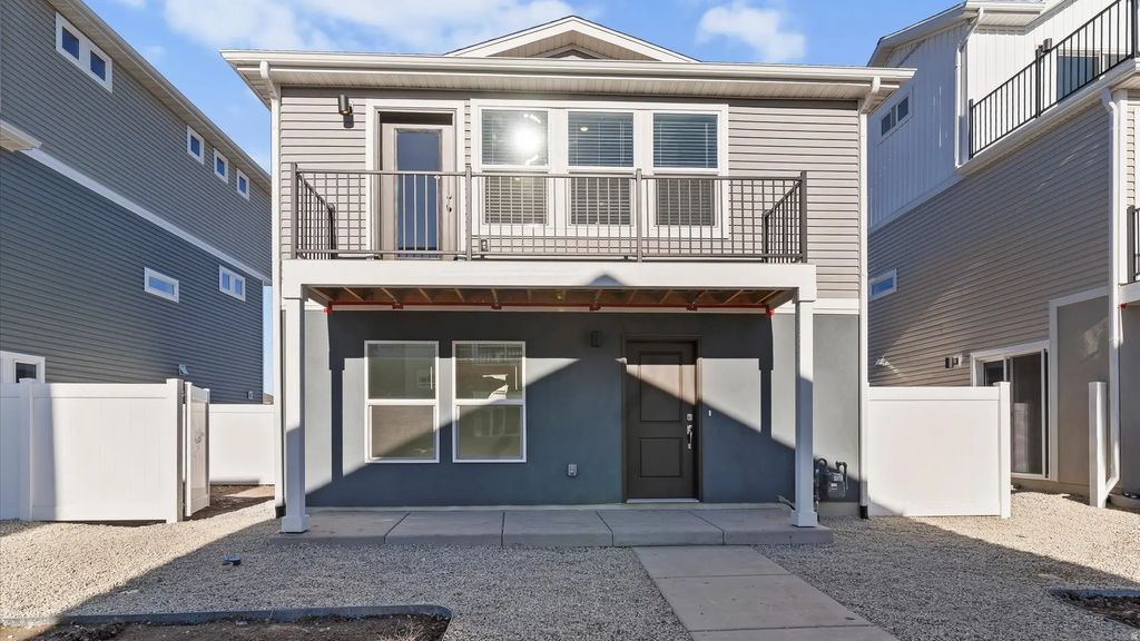 49 N Jordan River Way 363, Saratoga Springs