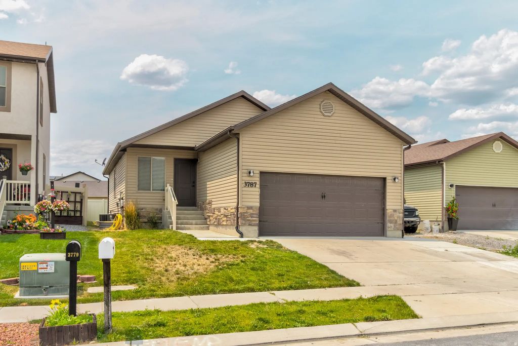 3787 N Tumwater Ln E, Eagle Mountain
