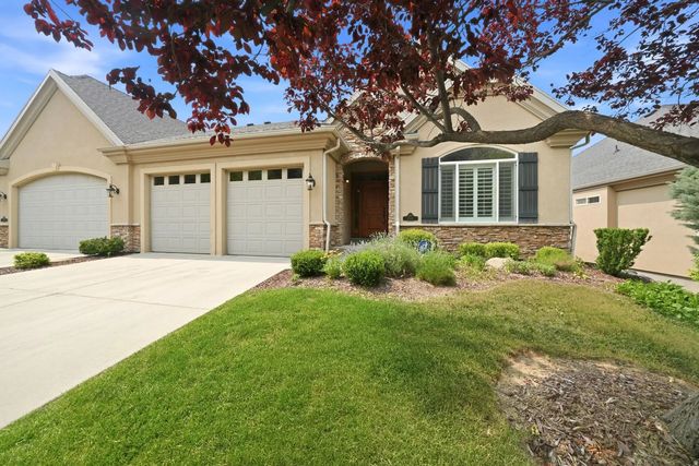 1568 E Fairway Ridge Rd, Draper