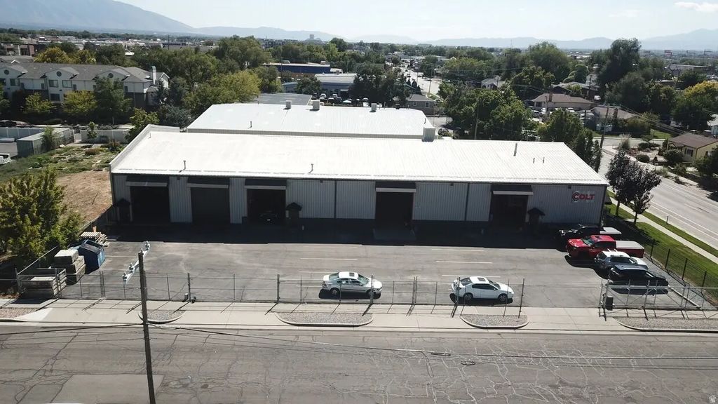 3065 S West Temple, South Salt Lake