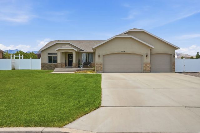 13524 S Grand Trotter Way, Herriman