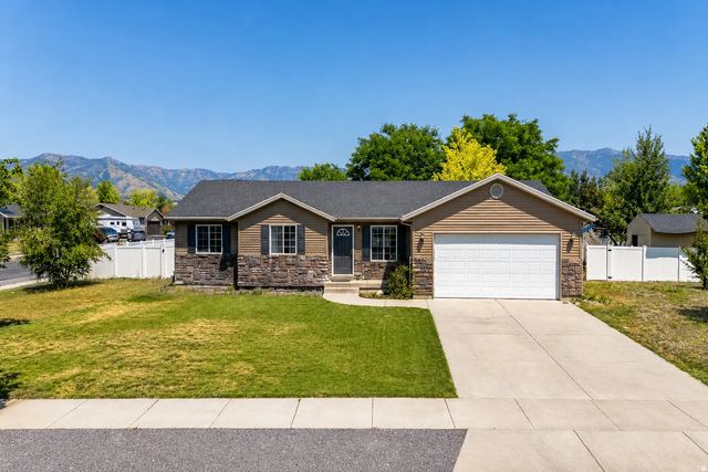 192 N 600 W, Smithfield