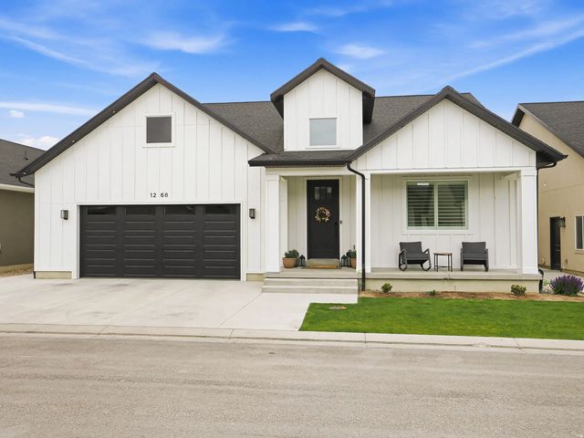 1268 W Moon Way S, Riverton