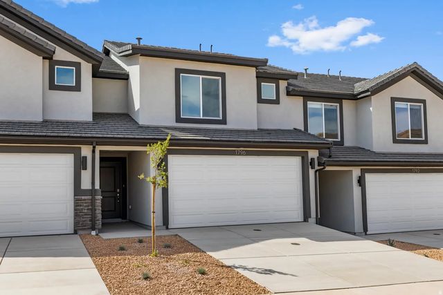 2149 S Woverine Way 2444, Washington