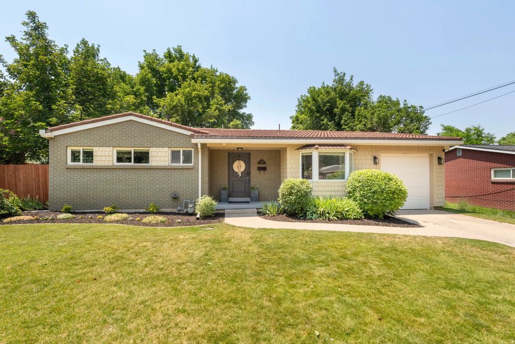3340 S Santa Rosa Dr, Millcreek