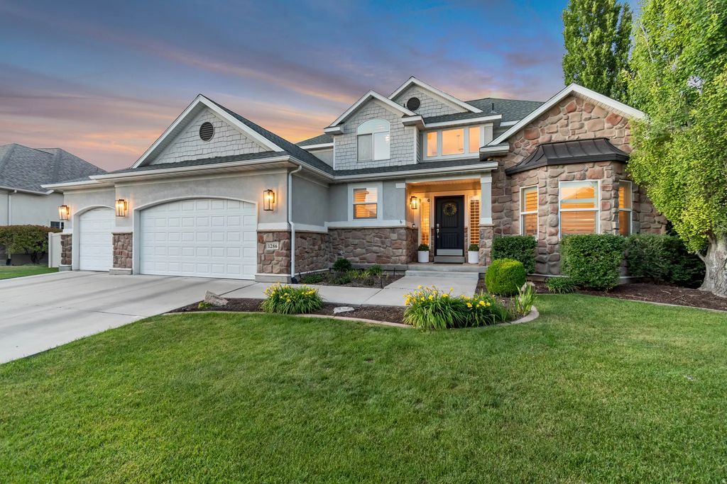 1286 W 1980 N, Provo